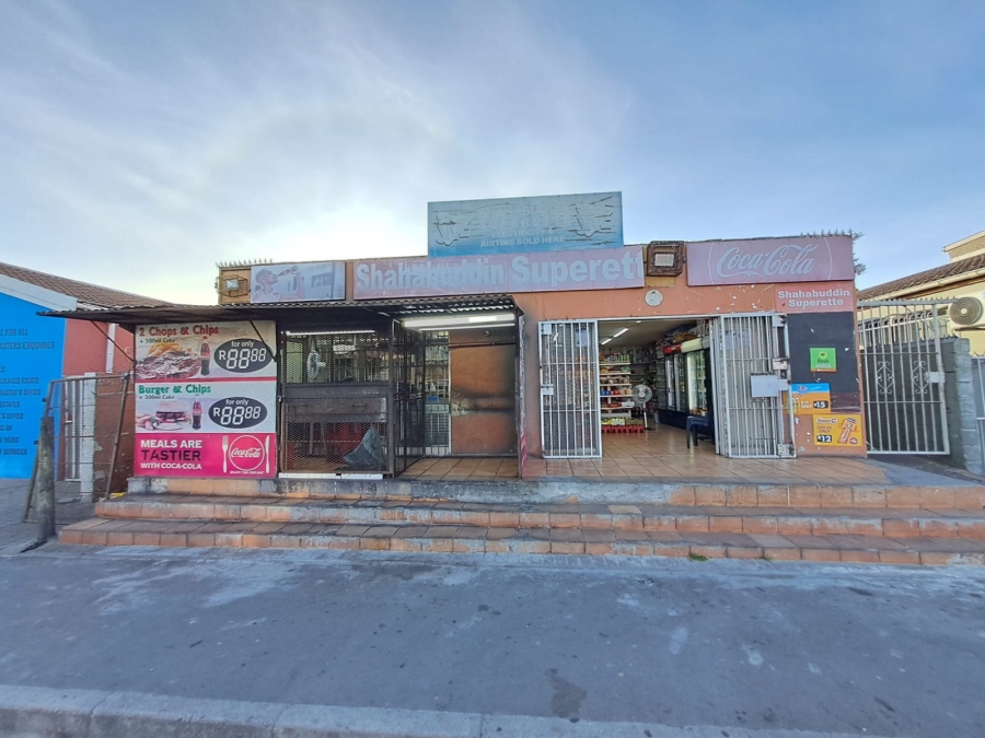 Commercial Property for Sale in Tuscany Glen Western Cape